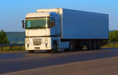 İzmir ile Orta Arası Öğrenci Eşyası Taşıma